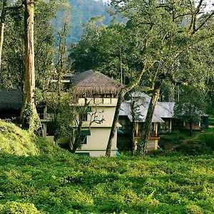 4* Semesteranläggning (resort) Deep Woods